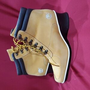 Timberland tan full lace wedge heel squared toe nubuck suede boots